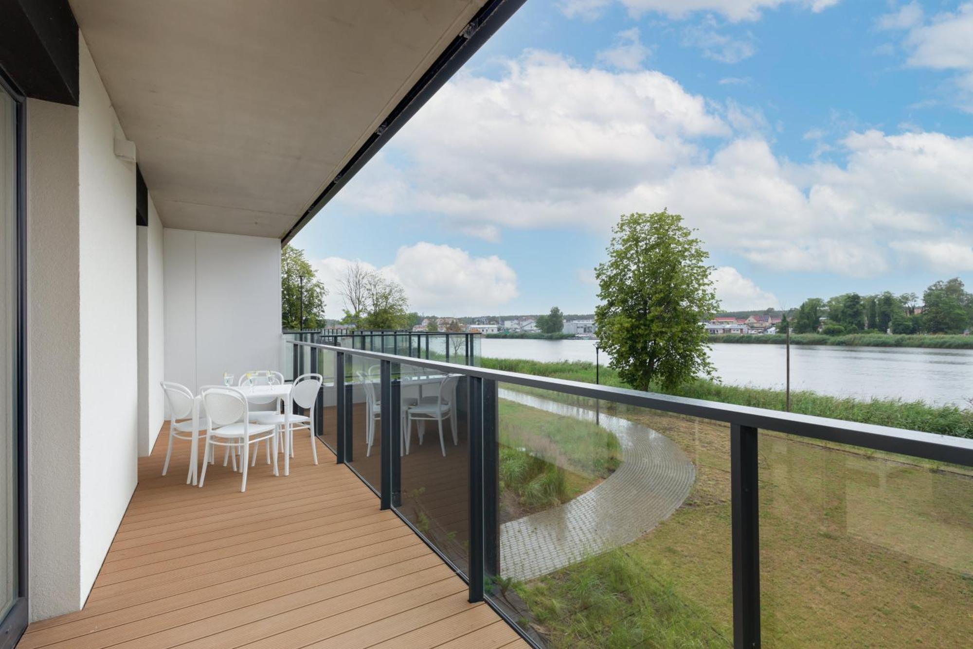 Lux Wellness Resort Apartments By The River By Renters Prestige Dziwnów Esterno foto